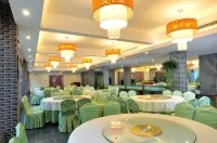Chongdugou Waterscape Hotel - Mountain view