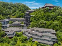 Drunken Root Resort Hotels in Kaihua