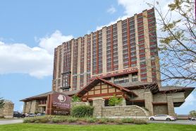 DoubleTree Fallsview Resort & Spa by Hilton - Niagara Falls