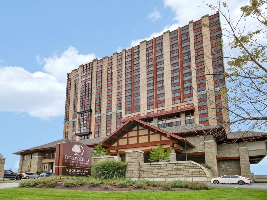 DoubleTree Fallsview Resort & Spa by Hilton - Niagara Falls