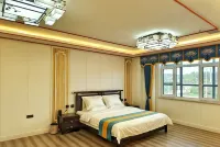 Keyou Zhongqi Fenglin Evening Hotel - Parkplatz