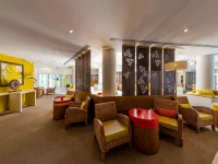Garrigae Domaine de l'Esterel - Piscine & Spa Cinq Mondes Hotels in Saint-Raphael