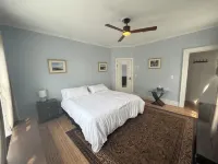 Spacious Historical Home by Parks, Shops, 4Bd 2ba Save Weekly & Monthly.