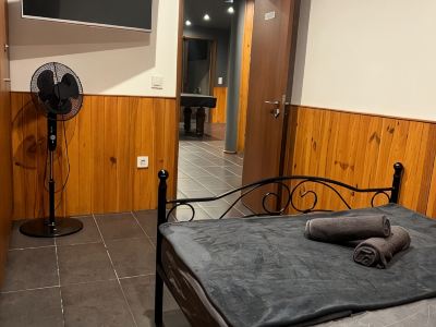 Beautiful 1-bedr. apartment for rent with games room and barbecue - 123m² of private space