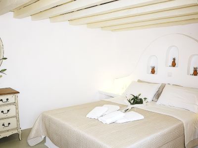 Mariakis Luxury Studios