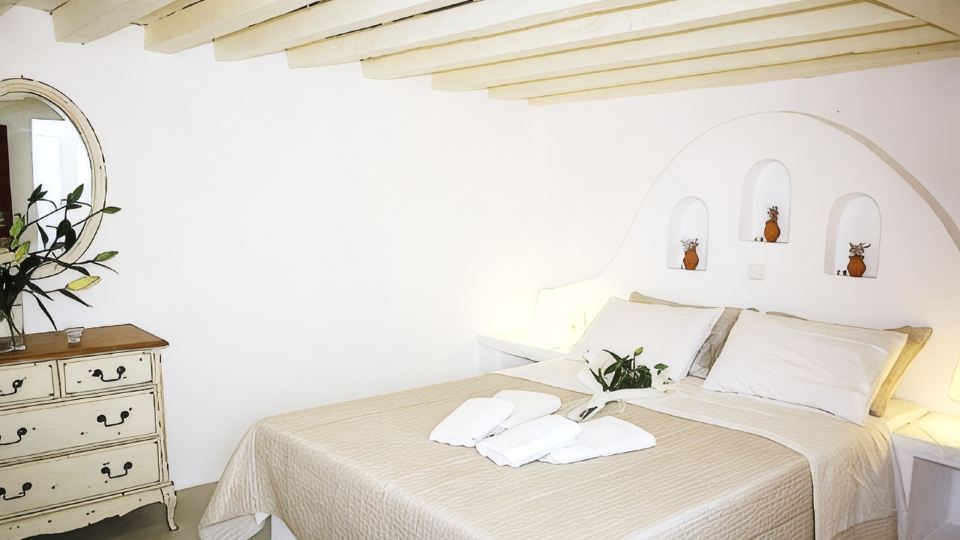 Mariakis Luxury Studios