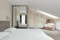 水晶飯店 - 2 星級