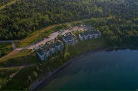 Sunrise Suite on Lake Superior- Pool & Hot Tub - 4-Star