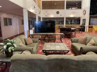 ML 304 2-bedroom, 2-bath, Ski In/Ski-Out Condo Sleeps 8