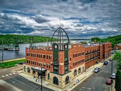Water Street Inn - Pet friendly
