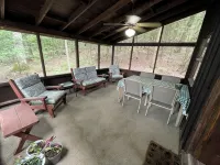 Roomy, Rustic Cabin-4BR, Modern Amenities-Rothrock St Forest near State College - Chalets