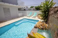 R&V Combate Beach House for 12 with Private Pool - Pools