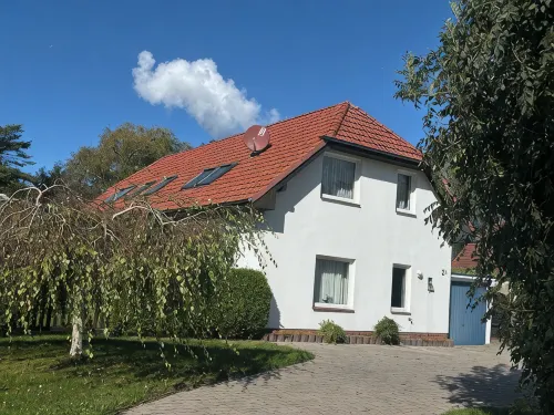 Vacation home Küstennebel directly by the sea