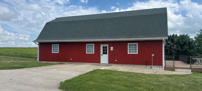 Timberside - A Getaway for the Whole Group Hotels in Dubuque County