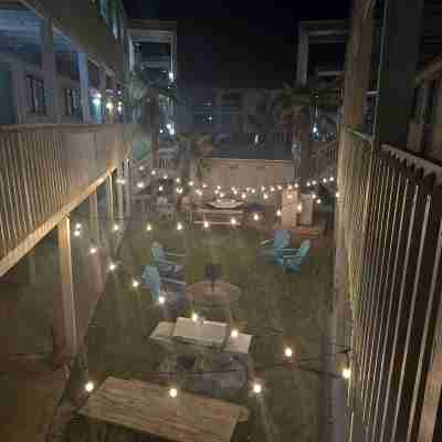 West Beach Hideaway - Gulf Shores Roomy Condo Others