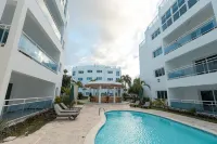 Beachfront Condo |2 Pools & Private Beach |8 Guest - Beach