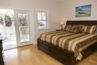 4 BR Charming Southern Style Home - North End - Property Name Villa Charm - 4-Star