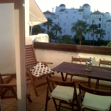Apartment with AC in Costa Ballena on a golf course 10 minutes from the beach