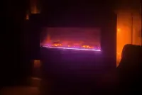 Cozy Cabin -1 Min to Lake, BBQ, Firepit & Fast Wi-Fi