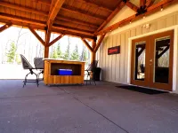 Stay & Play On Beautiful Mystery Lake. Boat, Fish, Kayak, Campfires!