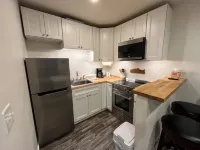 Back Beach Retreat - Car Rental Option
