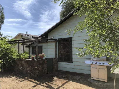 Private Cottage “Storybook Barn” - 4-Star