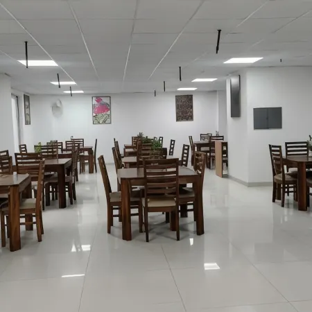 Saltstayz Premier Executive Serviced Apartment - Golf Course Extension Road
