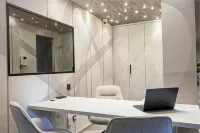 트리톤 럭셔리 스위트, 피아차 델 포폴로