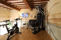 Historic Frescoed Apartment with garden in the center of Arezzo