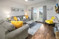Spacious Extended Stay - Pool & Gym
