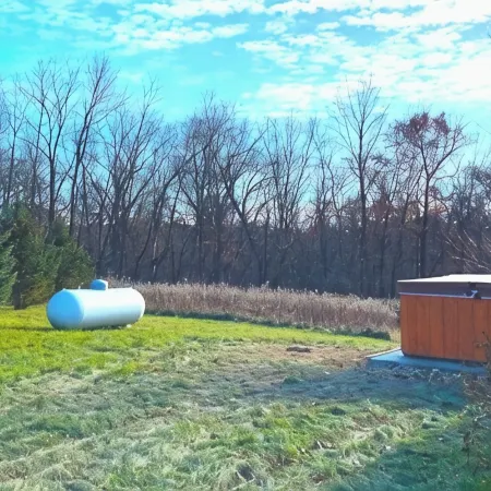 Walnut Ridge Cabin 2 Bedrooms and Hot Tub Jacuzzi