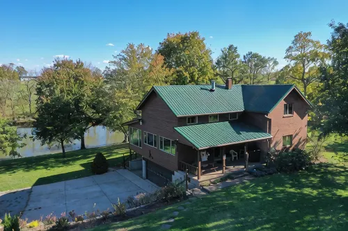 Scenic Stillwater Retreat in rural KY Horse Country, WiFi/AC, Fishing/Canoeing