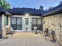 Large 4-bd 3 bath home + bonus room. Dogs are welcome w/fee. Sleeps 16+
