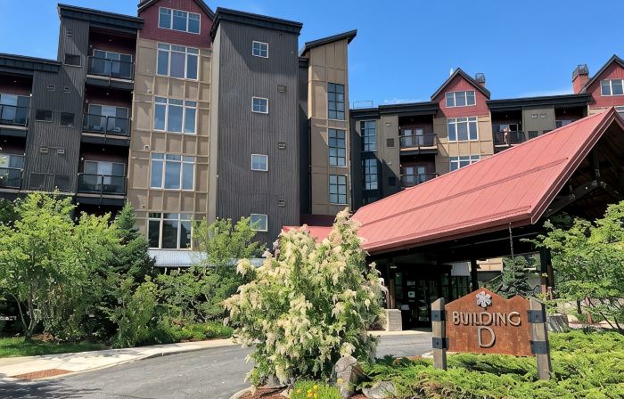 Silverside Chalet: Family-friendly 1BDRM condo next to the waterpark and gondola