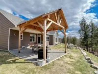 R&R White Mountain Retreat, Hillside with Extraordinary Views!