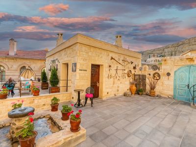 Elysion Cave Suites