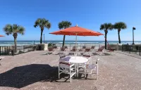 One Bedroom Condo, Tropic Sun Towers 1851316 - Private Pools