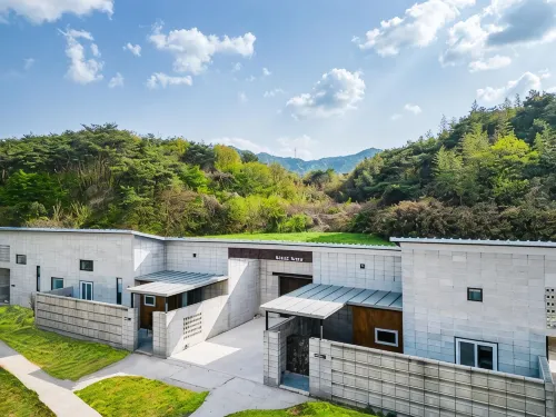 Damyang Block House