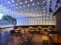 IZE Seminyak by LifestyleRetreats Hotels near Laksmana
