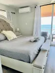 Idyllic, Romantic Caribbean Ocean Front View Coakley Bay Condo. Quiet East End - Pools