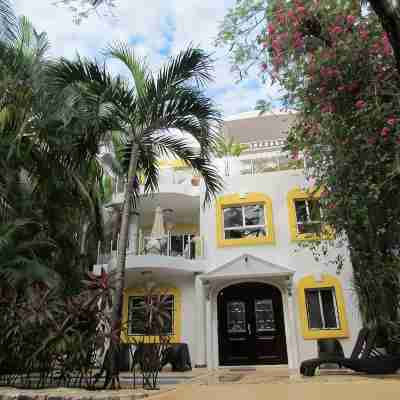 LOVELY VILLA IN PLAYACAR PHASE 1,  PRIVATE POOL Hotel Exterior