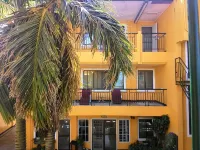 Marvin's Seaside Inn - 2-Star