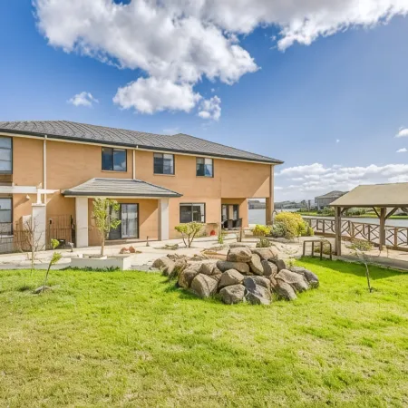 Stayau 5Br Idyllic Lakefront Escape Point Cook