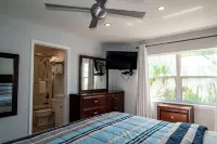 Beach front 2 bed-2 bath private balcony, modern with Gulf front views