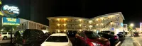 Crystal Sands Motel - 모텔