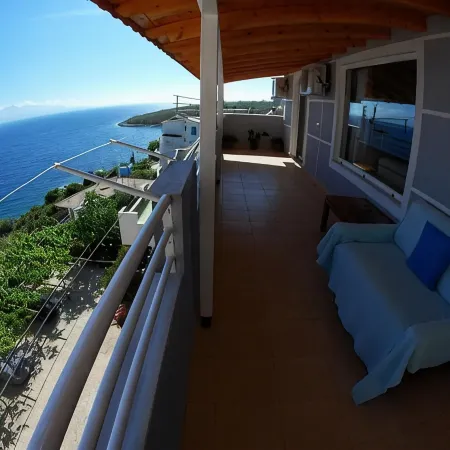 Hotel Vila Alvin & Apartments