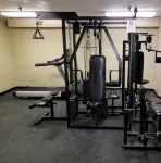 Days Inn by Wyndham Thornton - Gym
