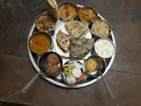 Hotel Radhika Haveli, Mandawa - Morgenmad