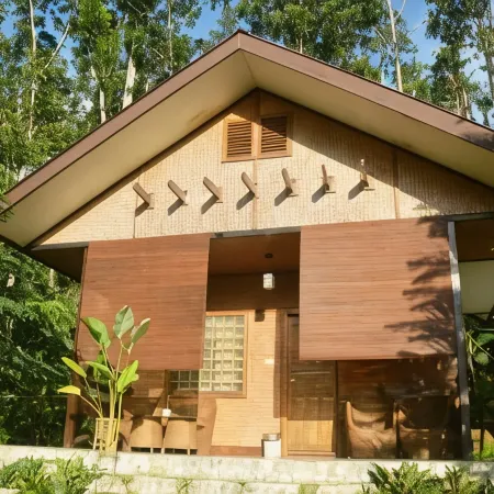 Victordelia Hilltop Hostel