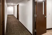 Ada Accessible Brillion 2‑ Suite w/ Full Kitchen Near Ariens – Unit #1 - Wifi
